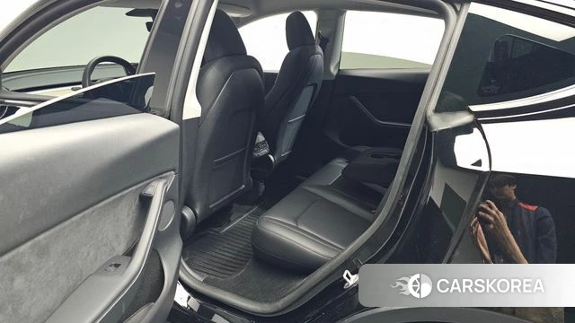 Tesla Model Y id 4505970 из Кореи 31