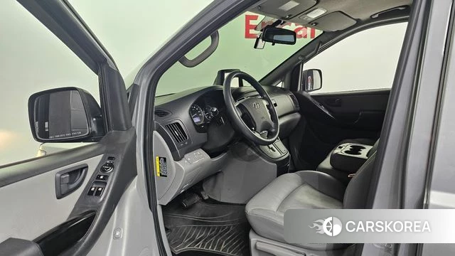 Hyundai The New Grand Starex id 4417436 из Кореи 20