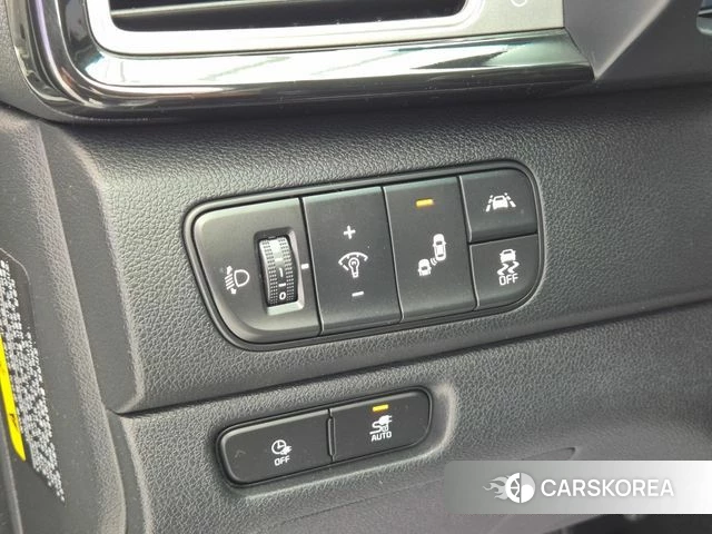Kia Niro EV id 4317517 из Кореи 18