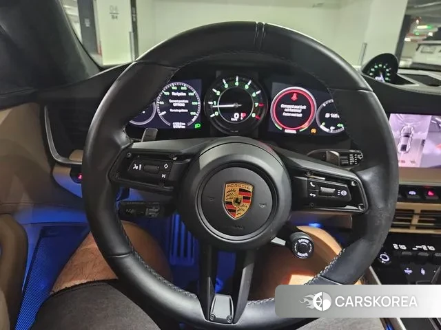 Porsche 911(992) id 3339145 из Кореи 14