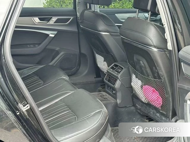 Audi A6L id 4259521 из Китая 10