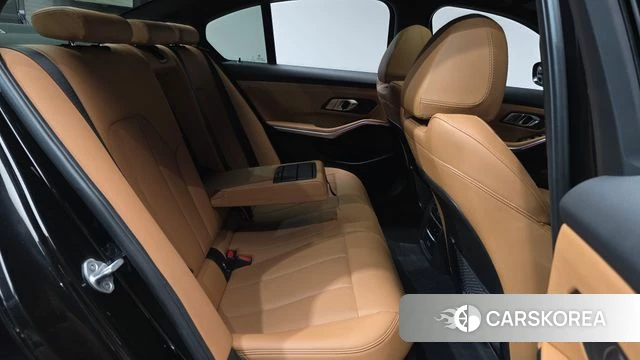BMW 3 Series (G20) id 4744611 из Кореи 38