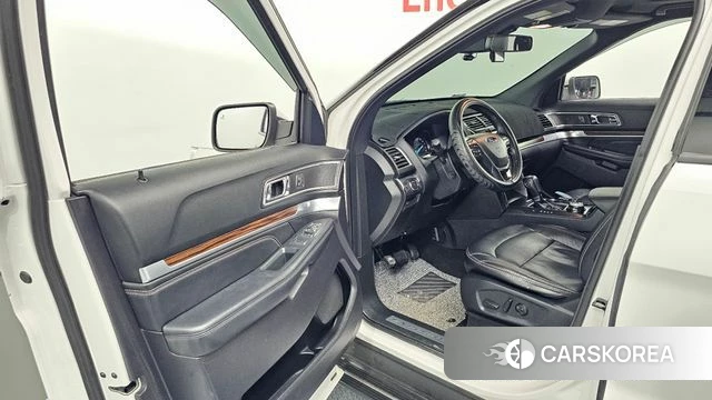 Ford Explorer id 4285307 из Кореи 30