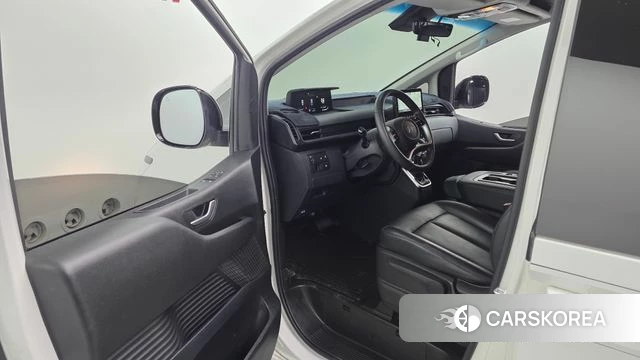 Hyundai Staria id 3952890 из Кореи 20