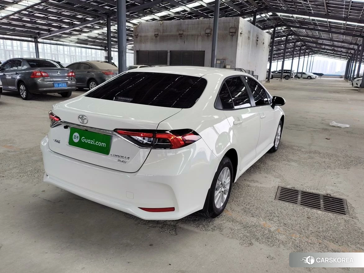 Toyota Corolla id 4498667 из Китая 11