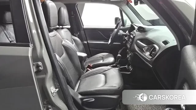 Jeep Renegade id 3322586 из Кореи 20