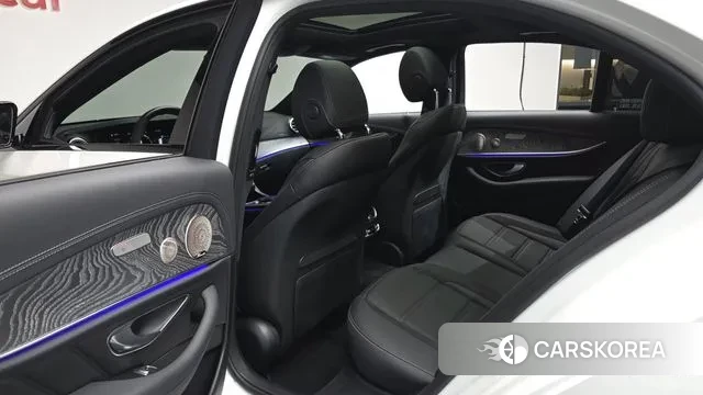 Mercedes-Benz E-Class W213 id 3776410 из Кореи 20