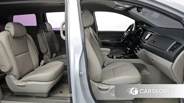 Kia The New Carnival id 3631703 из Кореи 20