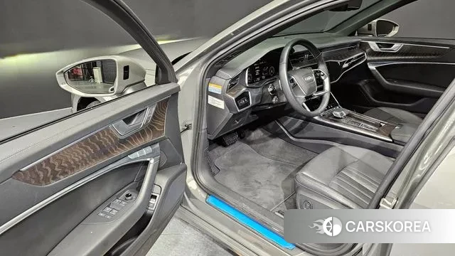 Audi A6 (C8) id 3645118 из Кореи 20