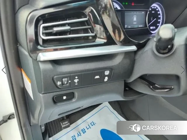 Kia The New Niro id 3012679 из Кореи 20