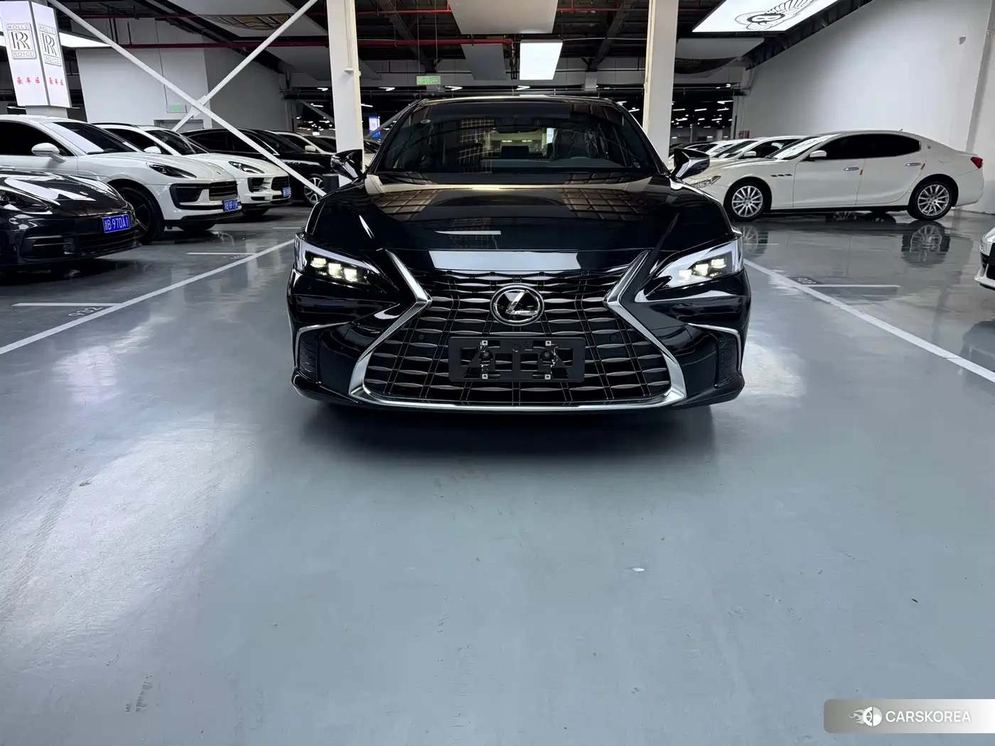 Lexus ES id 4538636 из Китая 15