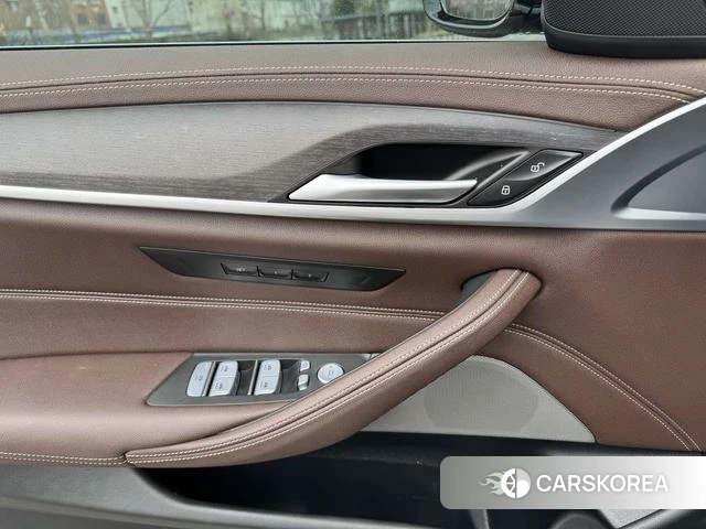 BMW 5 series id 4290195 из Китая 16