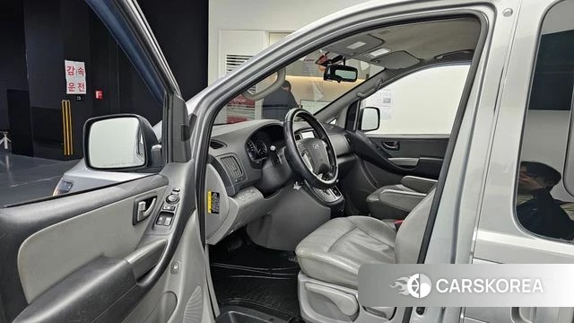 Hyundai The New Grand Starex id 4411034 из Кореи 20