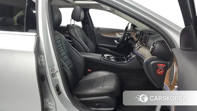 Mercedes-Benz E-Class W213 id 3568788 из Кореи 20