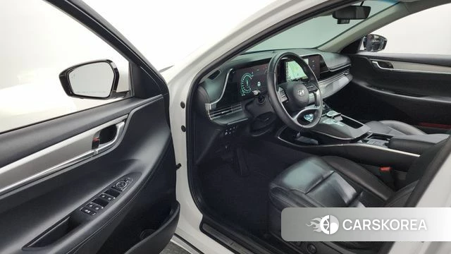 Hyundai The New Grandeur IG Hybrid id 4476266 из Кореи 34