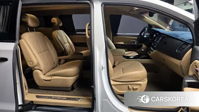 Kia The New Carnival id 3626717 из Кореи 20