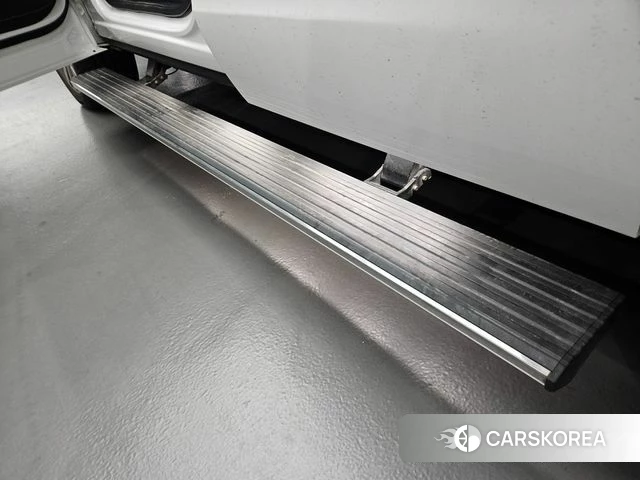 Ford Expeditation id 4231828 из Кореи 15