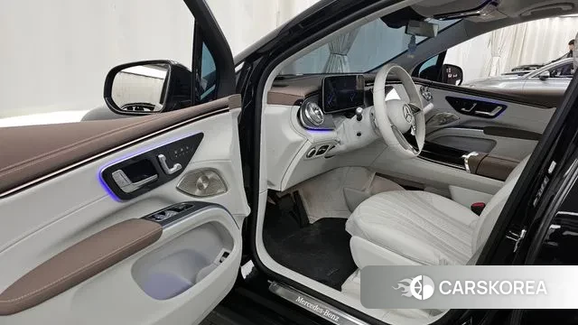 Mercedes-Benz EQS SUV X296 id 3684900 из Кореи 20