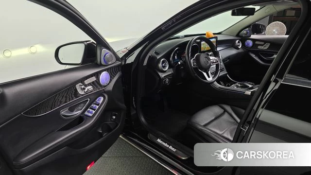 Mercedes-Benz C-Class W205 id 4188315 из Кореи 30