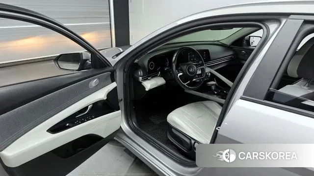 Hyundai Avante Hybrid (CN7) id 3752670 из Кореи 20