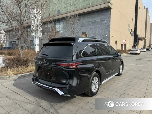 Toyota Grevia id 3920400 из Китая 10