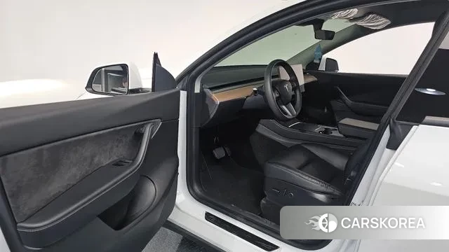 Tesla Model Y id 3343690 из Кореи 20