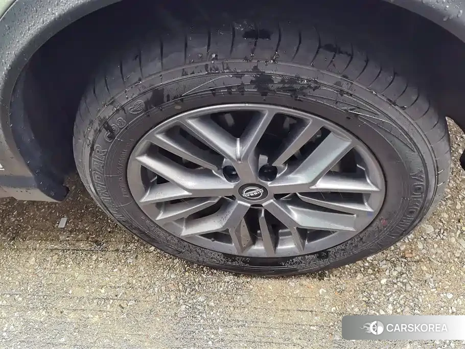 Nissan Qashqai id 4539231 из Китая 16