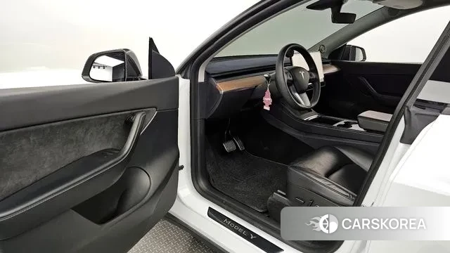 Tesla Model Y id 3054417 из Кореи 20