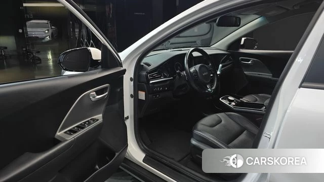 Kia Niro Plus id 4692265 из Кореи 20