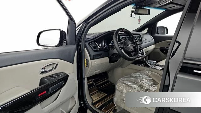 Kia The New Carnival id 3845910 из Кореи 20