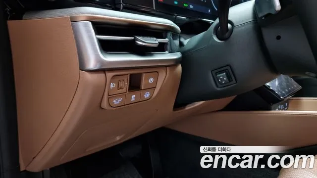 Hyundai Grandeur Hybrid (GN7) id 2704444 из Кореи 20