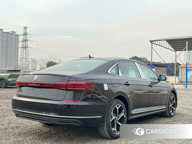 Volkswagen Passat id 4260322 из Китая 17