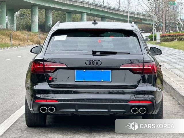 Audi S4 id 3968816 из Китая 17