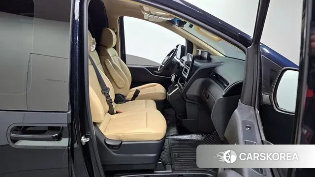 Hyundai Staria id 3752283 из Кореи 20