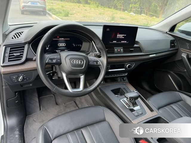 Audi Q5L id 4259444 из Китая 16