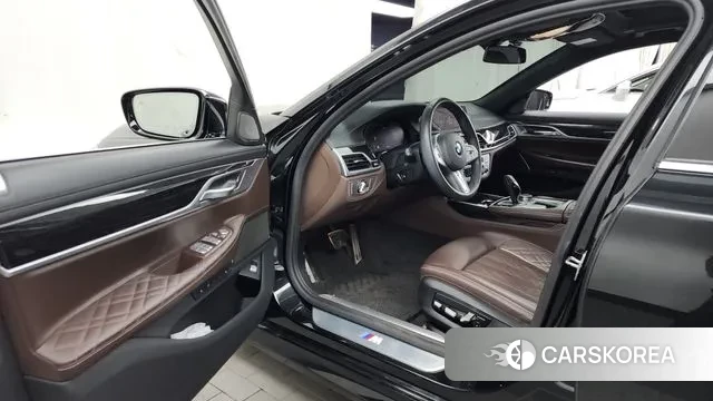 BMW 7 Series (G11) id 3059765 из Кореи 20