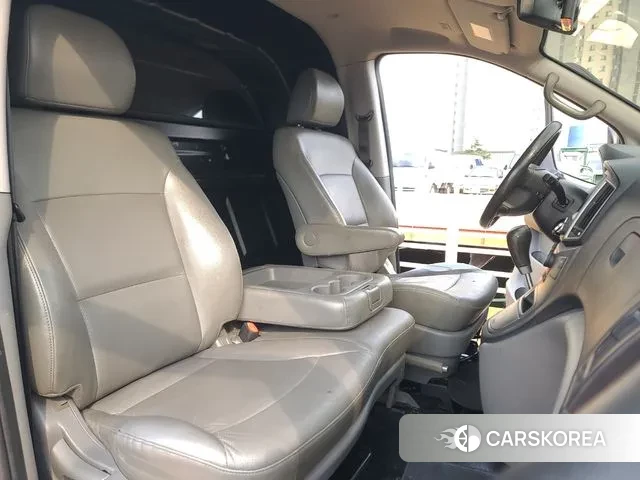 Hyundai The New Grand Starex id 3761294 из Кореи 20