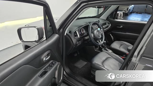 Jeep Renegade id 4317237 из Кореи 32
