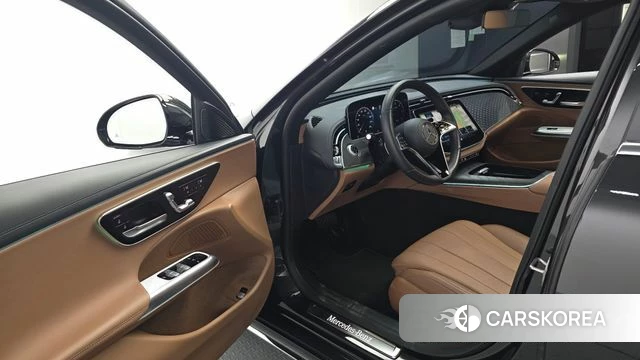 Mercedes-Benz E-Class W214 id 4706218 из Кореи 20