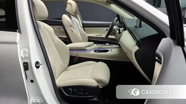 Genesis GV70 id 3706775 из Кореи 20