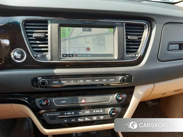 Kia The New Carnival id 3820602 из Кореи 14