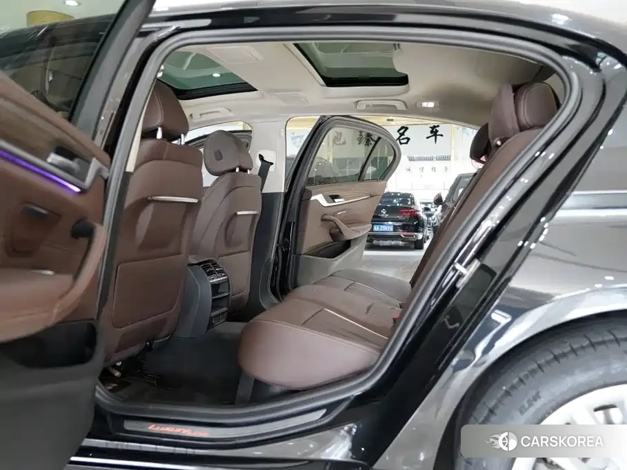 BMW 5 series id 4628038 из Китая 17