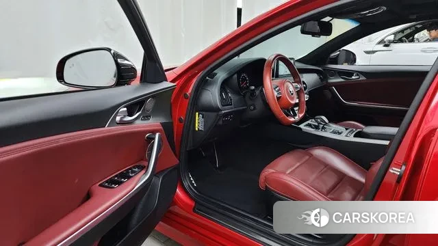 Kia Stinger id 3454708 из Кореи 20