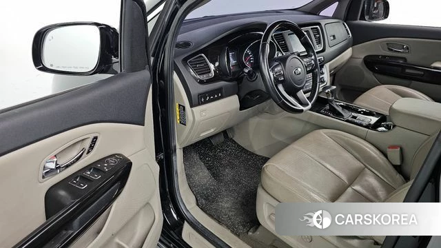 Kia The New Carnival id 4520752 из Кореи 33