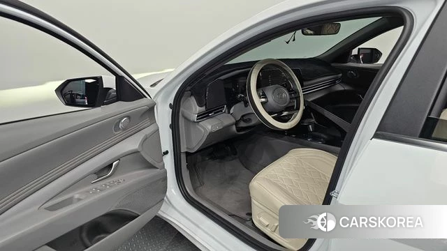 Hyundai The New Avante (CN7) id 4336471 из Кореи 30