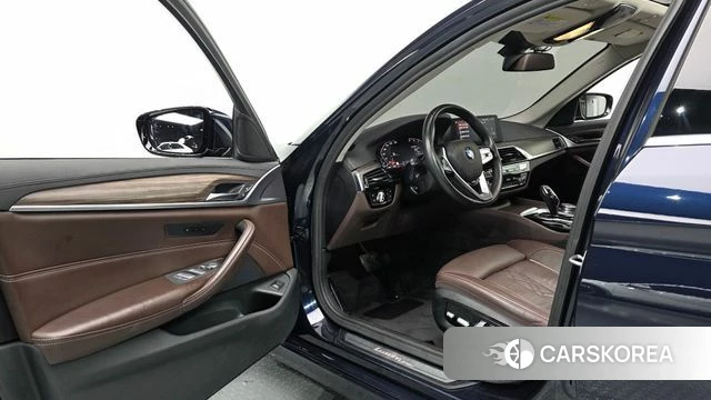 BMW 5 Series (G30) id 4672232 из Кореи 20
