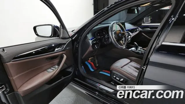 BMW 5 Series (G30) id 2687215 из Кореи 20