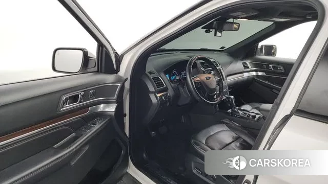 Ford Explorer id 3259636 из Кореи 20