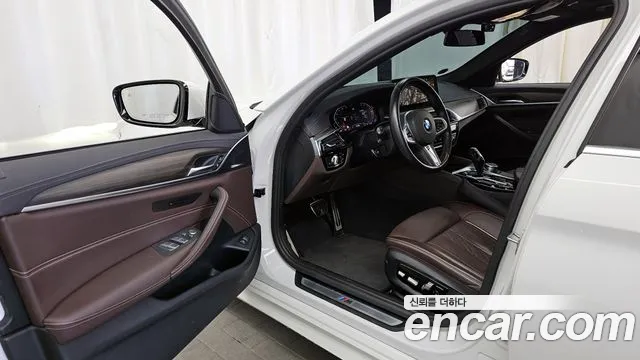 BMW 5 Series (G30) id 2812603 из Кореи 20