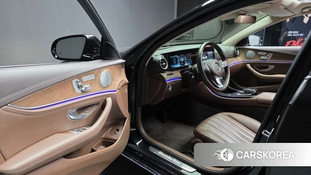 Mercedes-Benz E-Class W213 id 3937239 из Кореи 20